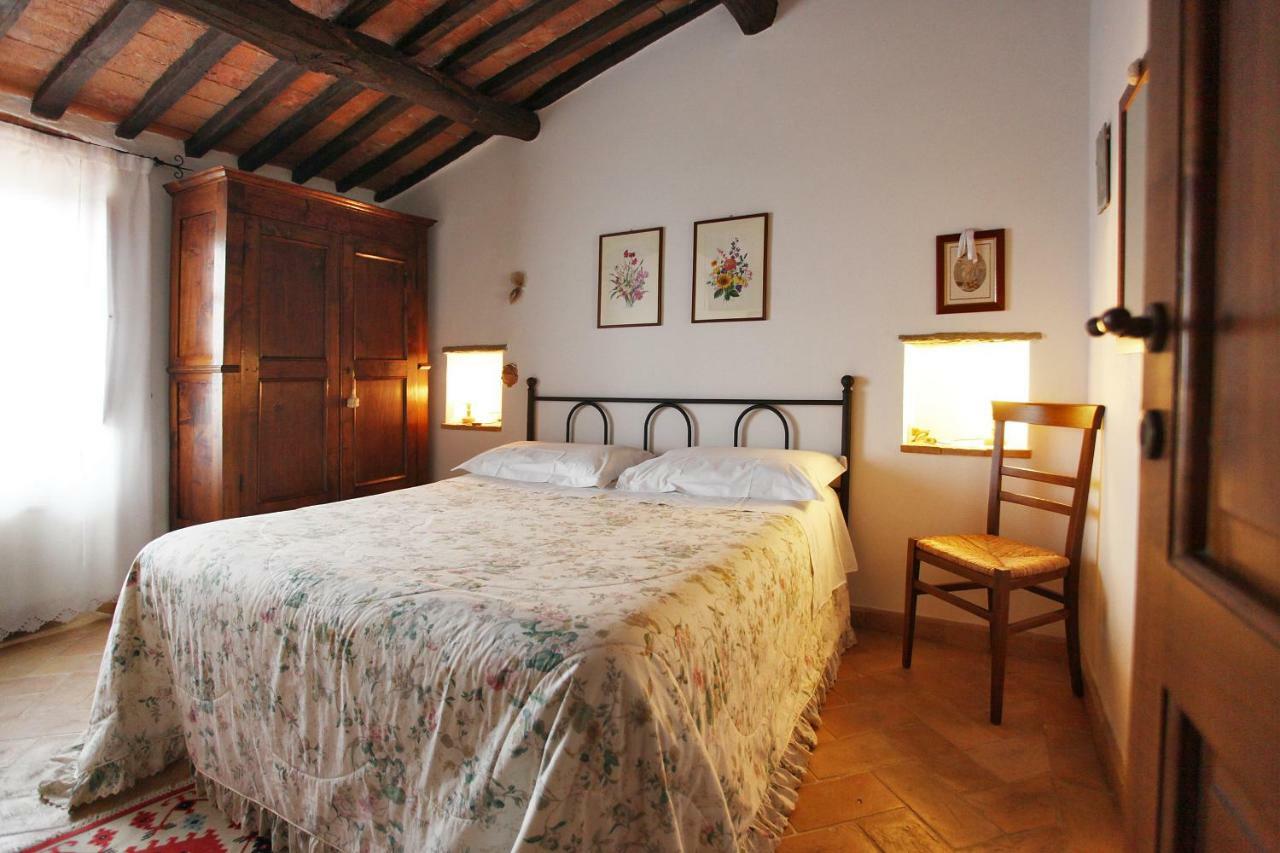 Casale Giacomini Bed & Breakfast Manciano Exterior foto